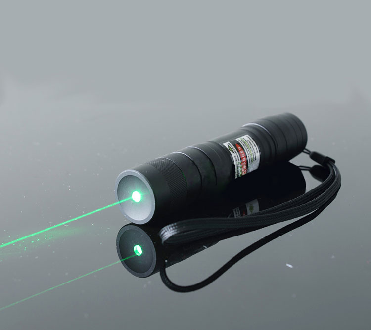 Achat Pointeur Laser Vert Puissant 300mW