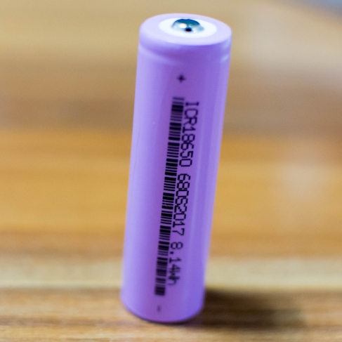 UltraFire 18650 batterie/pile rechargeable de 3000Ah au lithium pour laser