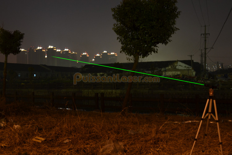 laser puissant 