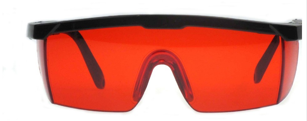 lunette pour laser  rouges