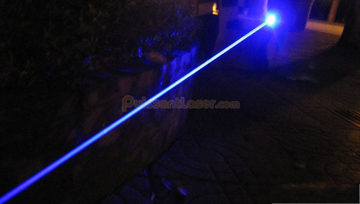 laser bleu puissant