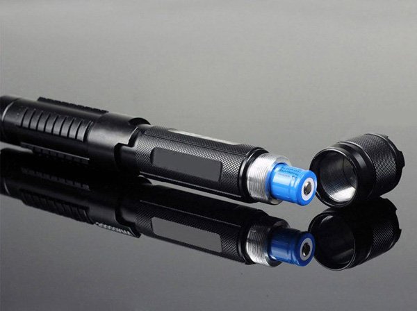 laser pointeur bleu 